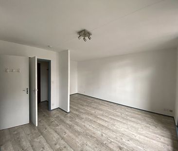 Studio non meublé de 26.65 m², Place Jacquard, République réf 755-001 - Photo 6