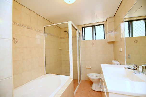 Ground Floor Two Bedroom Unit - Photo 1