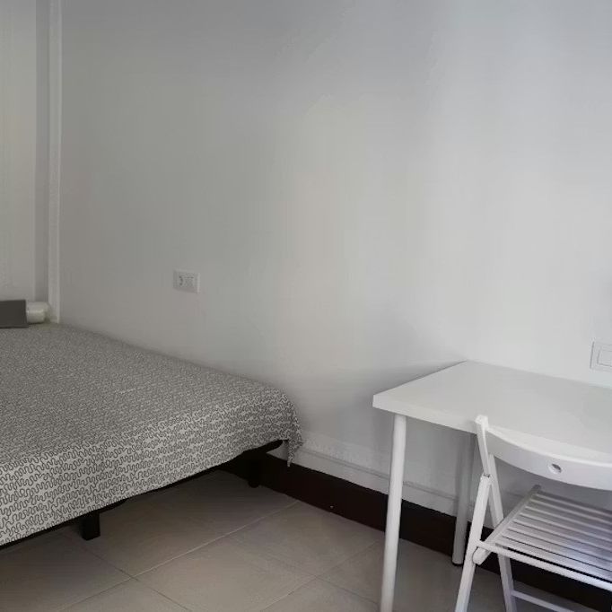 Carrer de Jonqueres, Barcelona, Catalonia 08003 - Photo 1