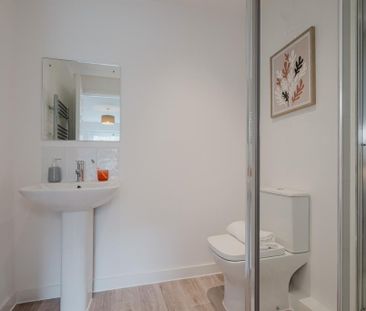 2 bedroom apartment to rent - Photo 3