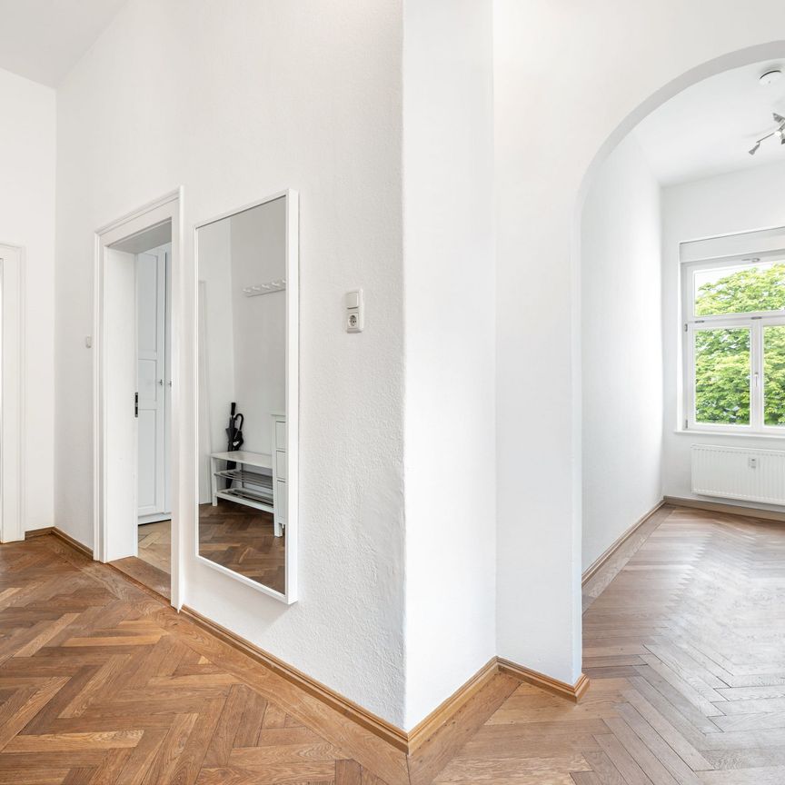 Charmante, helle 3-Zimmer-Altbauwohnung mit Balkon - Foto 1