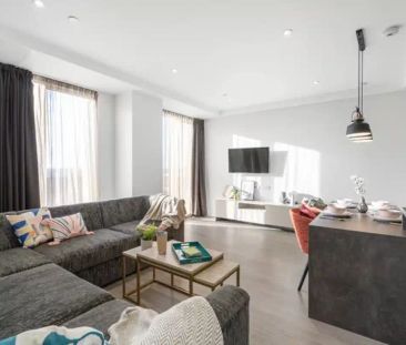 Platinum 2 Bed Apartment - Photo 4