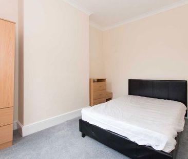 1 bedroom terraced house to rent - Photo 4