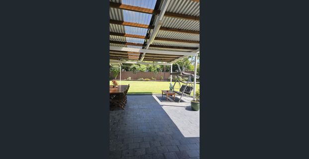 House for rent - Photo 1