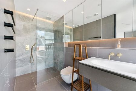 3 bedroom penthouse to rent - Photo 3