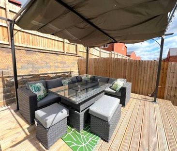 3 bedroom house to rent Rockcliffe Close, Church Gresley, Swadlinco... - Photo 5