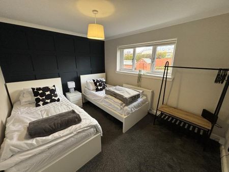 2 bedroom terraced house to rent - Photo 4