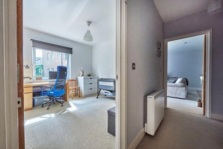 2 bedroom apartment to rent - Photo 3