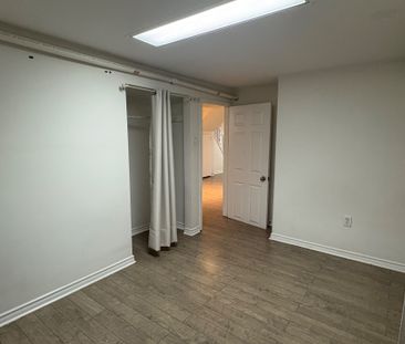 For Lease - 124 Avondale Boulevard, Brampton, Ontario - Photo 1