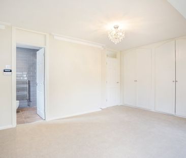 4 bedroom detached house to rent - Photo 5