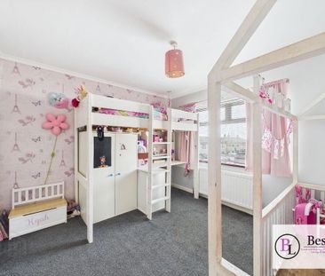 54 Pinewood Avenue, Carrickfergus, BT38 8EW - Photo 4