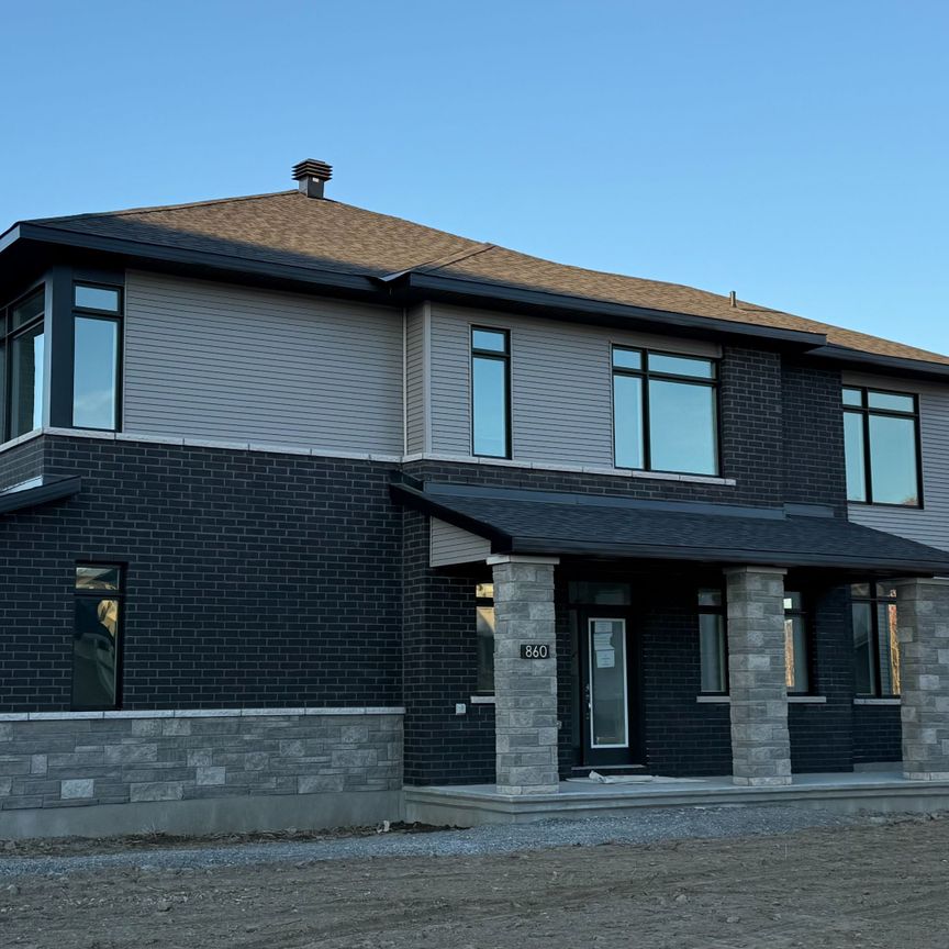 For Lease - 860 Hummock Way, Kanata, Ontario - Photo 1