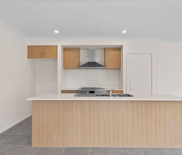 Brand New 4 bedroom Home - Photo 2