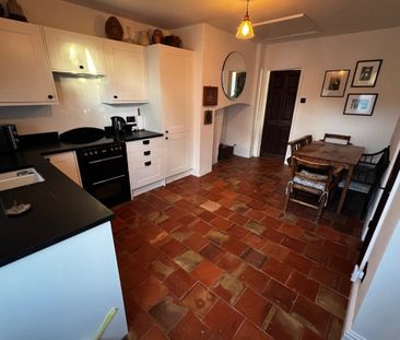 Church Hill - Photo 4