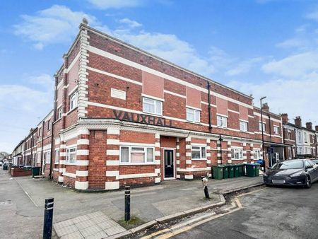 1 BED Apartment To rent - Photo 2