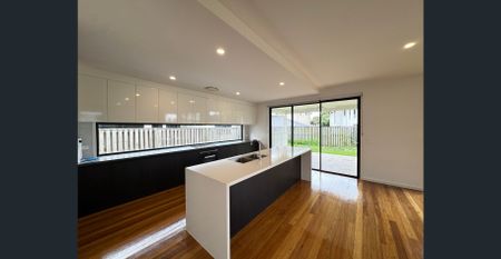 Space, Comfort & Style – The Perfect Family Home - Photo 5