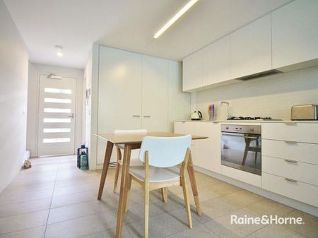 81/205 Barker Street, Randwick, NSW 2031 - Photo 3