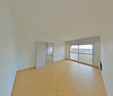 Location Appartement 2 pièces 50m² ROMANS SUR ISERE 26100 - Photo 1