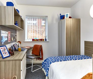 1 bedroom private hall to rent - Photo 3