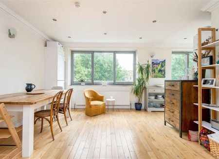 Hackney Road - Photo 2