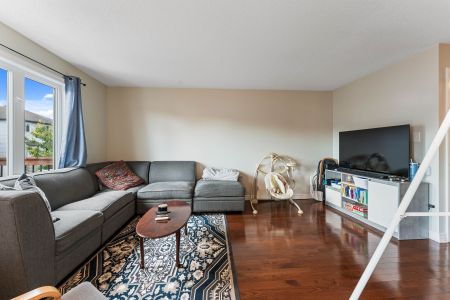 For Lease - 270 MICA Crescent, Clarence-Rockland, Ontario - Photo 2