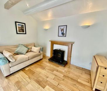 Secluded, self-contained annex in unique ancient woodland setting, ... - Photo 2