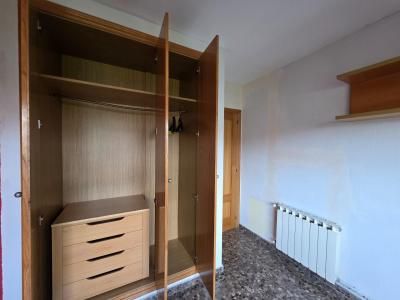 Spectacular Apartment for Rent in Malilla with Parking Space Included - Foto 3