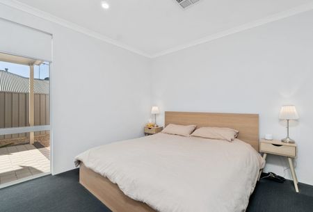 Lifestyle, Location & Low-Maintenance Living! - Photo 5