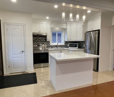 For Lease - 10 Edge Park Avenue Unit# Upper, Toronto, Ontario - Photo 1