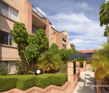 19/2A Conie Avenue, Baulkham Hills NSW 2153 - Photo 2