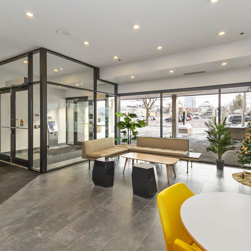 For Lease - 675 RICHMOND Street Unit# 504, London East, Ontario - Photo 1