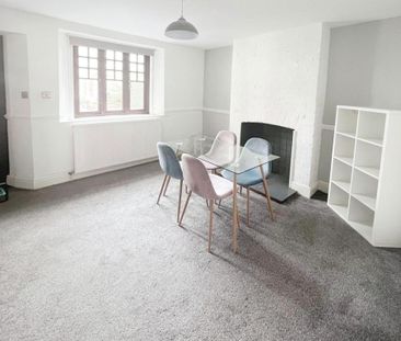 2 bedroom semi-detached house to rent - Photo 4