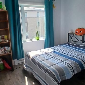 Grand 41/2 style condo - droit au chien, aout ou sept. - Photo 3