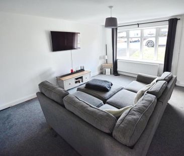 3 bedroom detached house to rent - Photo 1