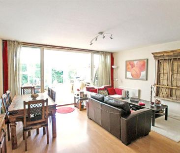 3 bedroom terraced house to rent - Photo 3