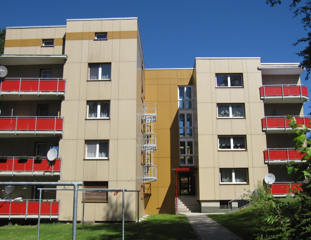 Geräumige 2-Zimmer-Wohnung mit Balkon - Foto 1