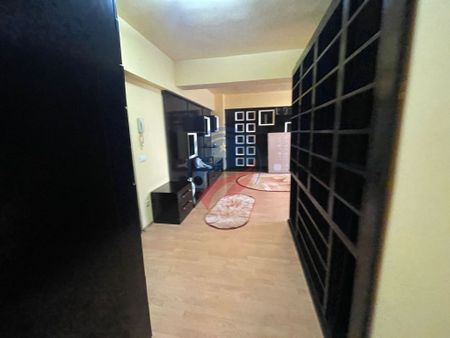 Apartament cu 3 camere zona Ultracentrala, vis-a-vis de U... - Photo 3