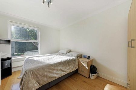 Marlborough Road, Chiswick, W4 - Photo 4