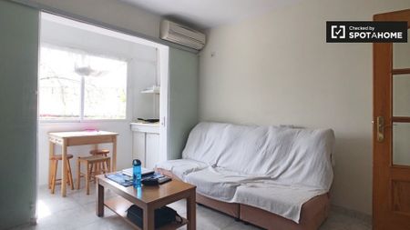 madrid, Community of Madrid 28037 - Photo 2