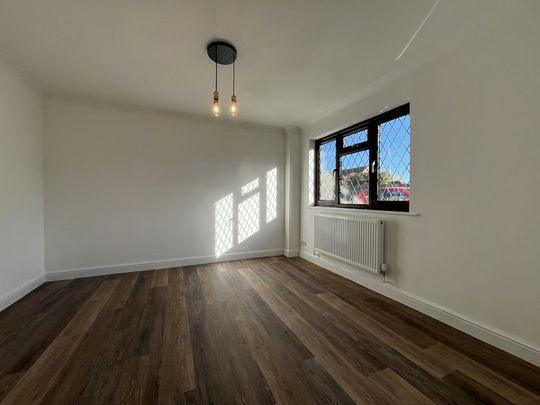 1 bedroom end of terrace house to rent - Photo 1