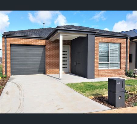 23 Wicklow Drive, Melton South, Vic 3338 - Photo 4