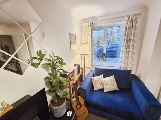 2 bedroom terraced house to rent - Photo 1