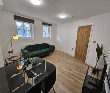 2 bedroom flat to rent - Photo 1