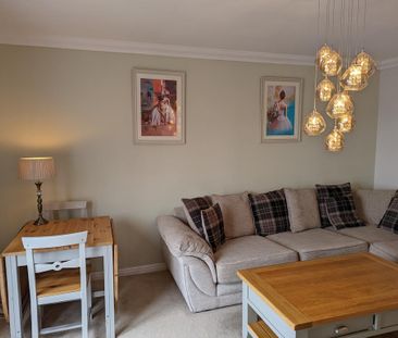 2 bedroom apartment to rent - Photo 4