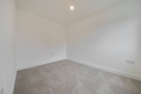 Throwster Drive, Sudbury - Photo 5