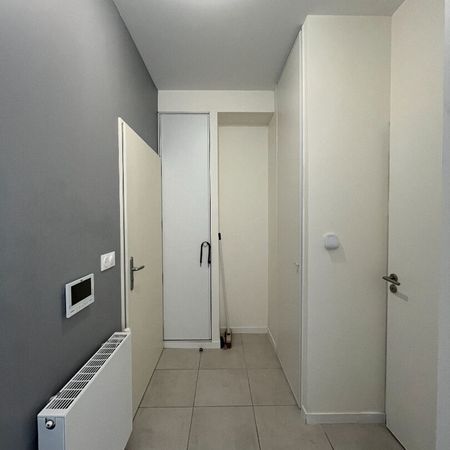 Location Appartement 1 pièce 25m² - Photo 4