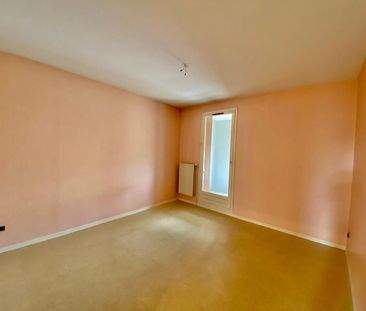 Location Appartement 3 pièces 68m² VALENCE 26000 - Photo 4