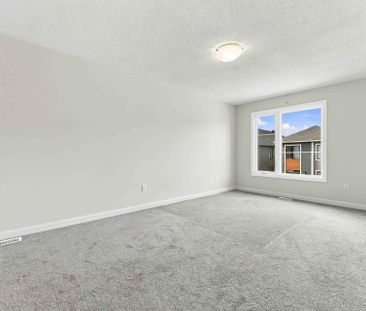 For Lease - 514 Woodlily Private, Kanata, Ontario - Photo 1