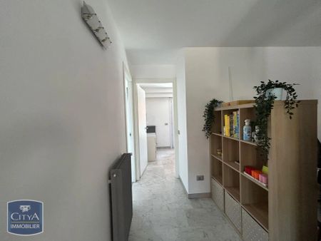 Appartement à louer 4 pièces 73.11m² - Photo 5