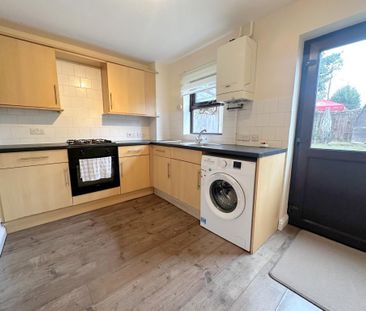 2 bedroom terraced house to rent - Photo 3